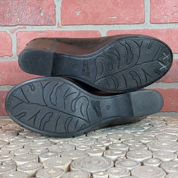Dansko Fanny Studded Gray and Brown Taupe Maryjane Wedge 9.5 - Picture 14 of 16
